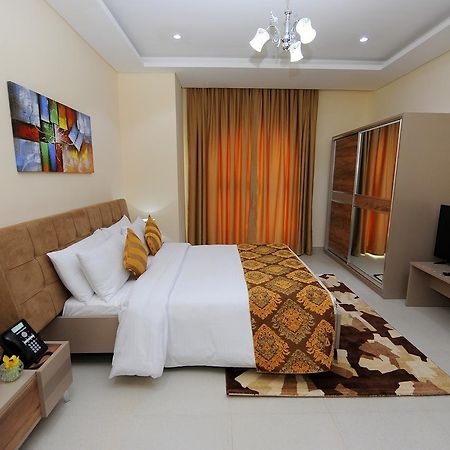 Al Mansour Park Inn Hotel&Apartment Доха Экстерьер фото