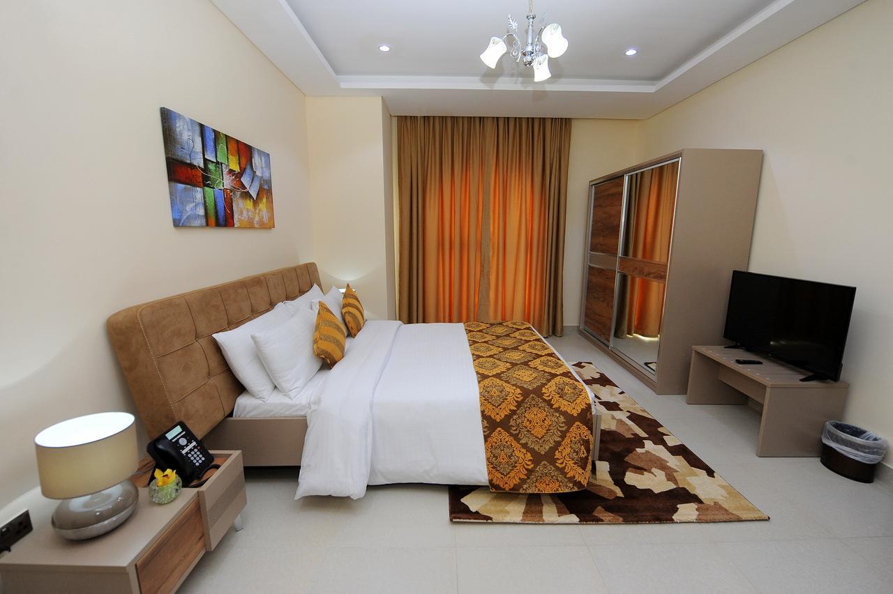 Al Mansour Park Inn Hotel&Apartment Доха Экстерьер фото