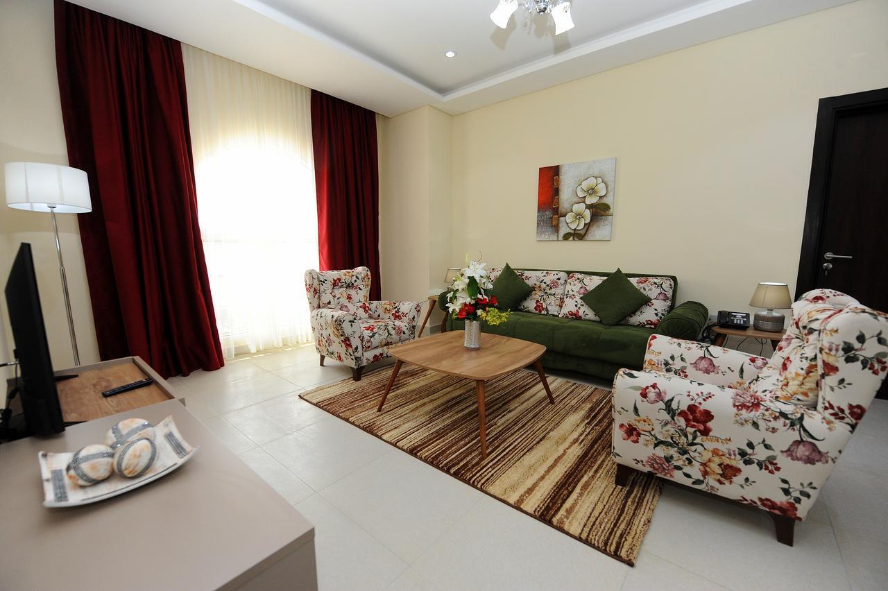 Al Mansour Park Inn Hotel&Apartment Доха Экстерьер фото